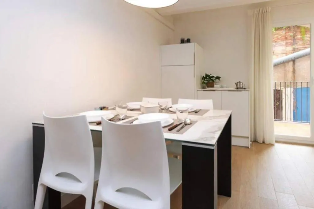 Beautiful And Best Location Apt Barcelona España